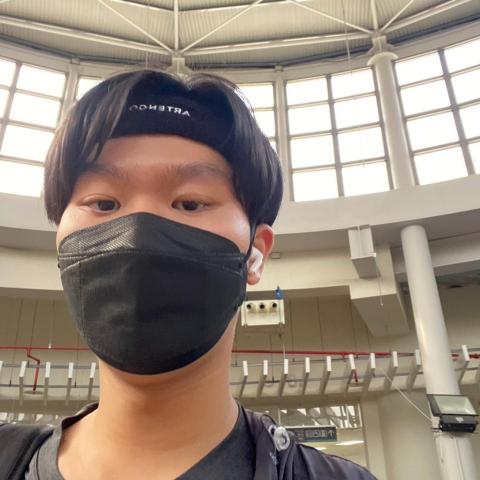 提供綜所稅率服務的專家許致瑋