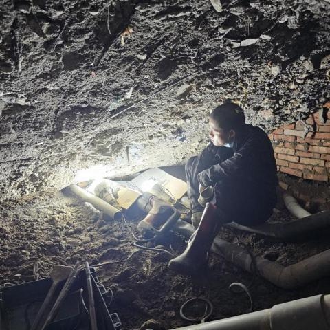 穩妥當抓漏工程行 - 地下室水电配管