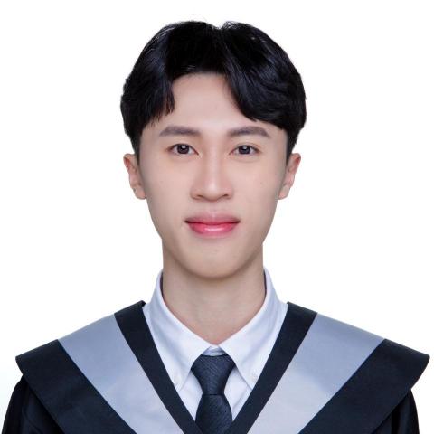 提供壁貼之家服務的專家吳恩銘