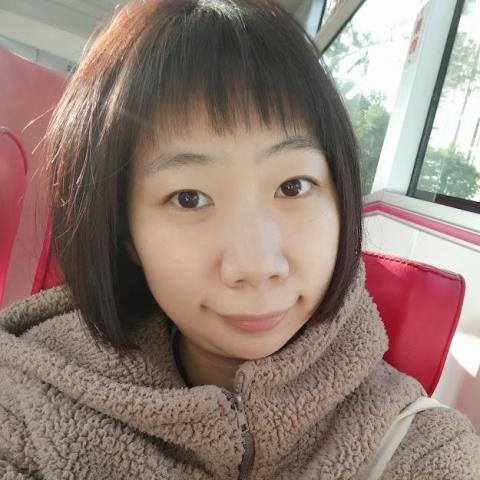 提供板橋區服務的專家Claire Lin