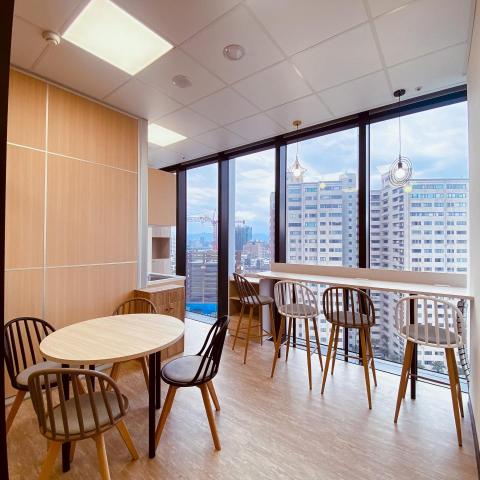 墨瑪有限公司 - 