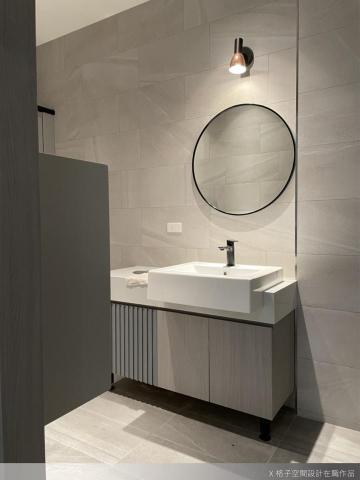 觀本聯合設計 - 廠辦公廁設計