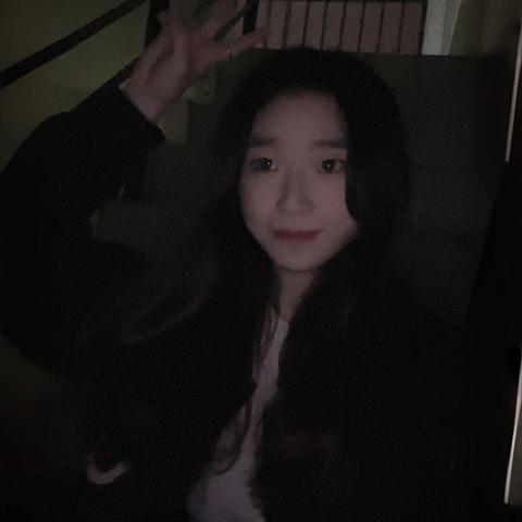 提供法文服務的專家黃翊慈