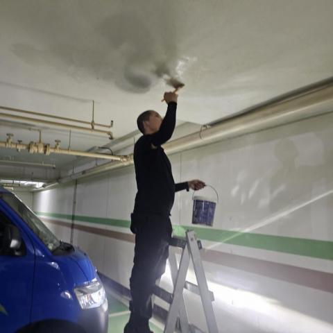 穩妥當抓漏工程行 - 地下室油漆