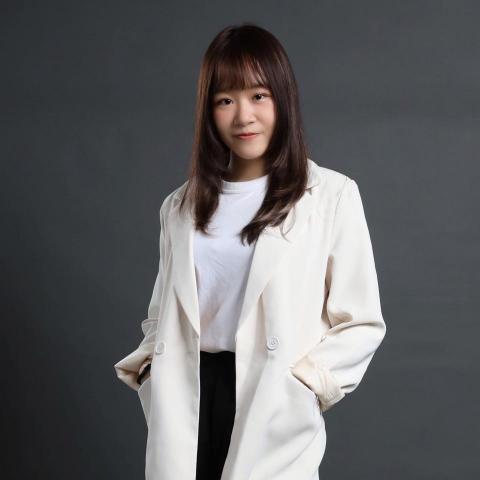 提供內湖社區大學服務的專家彭紋瑄