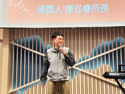 迦南地政士律師聯合事務所/陳泓睿地政士 - 表揚優秀員工