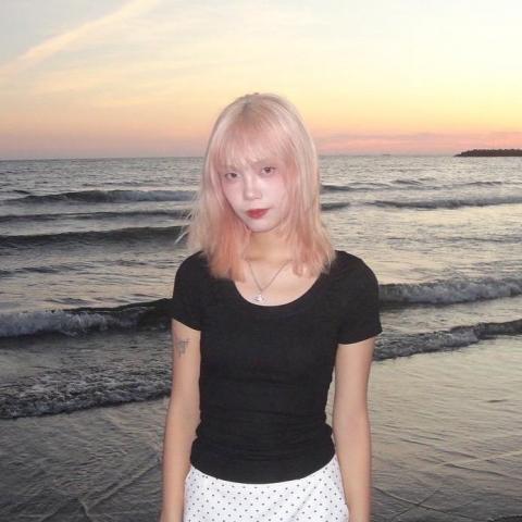 提供吉他彈唱入門服務的專家宓