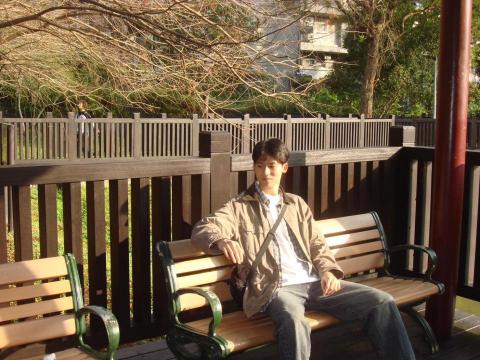 陳芃錡 - 耍帥照?