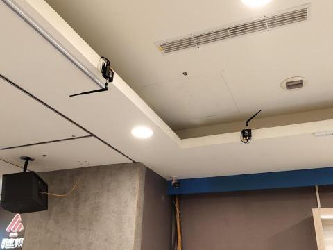 洪雋庭（光影城堡音響影像設計） - 