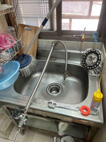 Hydraco 水合 | 免打牆科技抓漏/冷熱管線/奈米防水 - 封鎖後直接做冷水管灌注，用奈米藥劑補漏