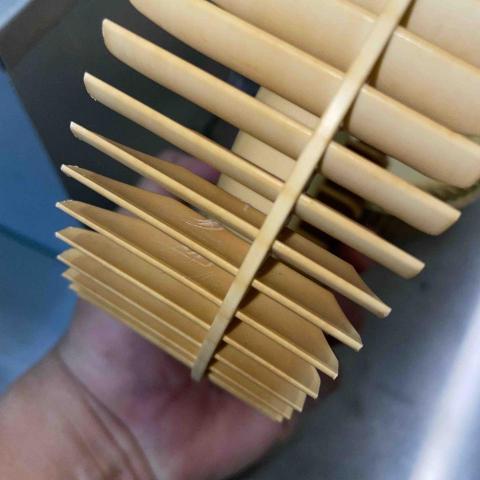 廣源電器清潔-冷氣機/洗衣機/排油煙機/熱水器清洗 - 葉扇清洗後