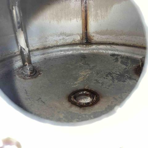 廣源電器清潔-冷氣機/洗衣機/排油煙機/熱水器清洗 - 電熱水器內膽水垢清洗後