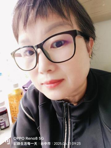 提供刮痧仪服務的專家幸運草之家