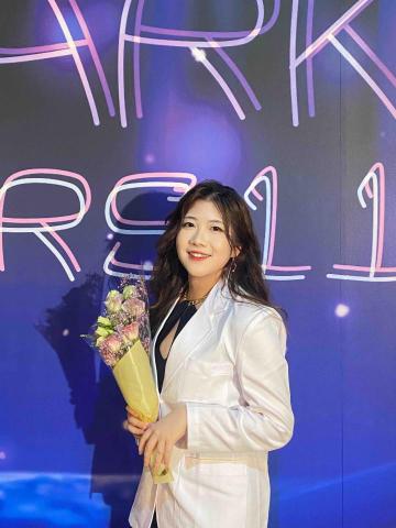 楊雅筑 - 白袍典禮