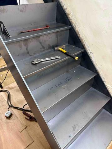 立鑫鋼鋁有限公司 - 