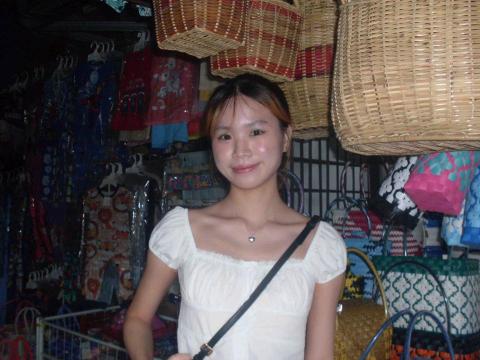 王愷萱 王愷萱