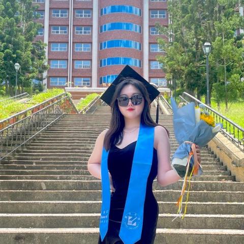 提供公會勞保服務的專家楊小姐