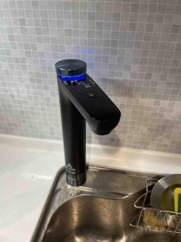 家麒（水電） - 廚下型瞬熱淨水器
