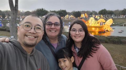 Lawrance - 全家福