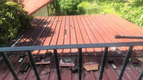 綋聖 - 7/4六龜做防水、鐵皮屋油漆施工前拍照