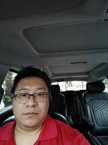 鄭永霖 - 等客人 接送中