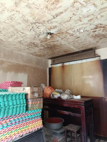 七彩油漆工程 - 神明廳煙燻很嚴重（施工前 2）