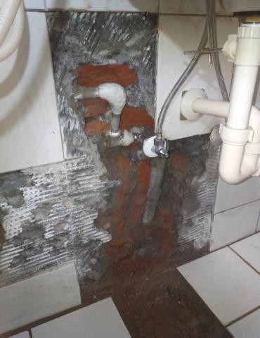 再生源水電商行 - 抓漏水管修復
