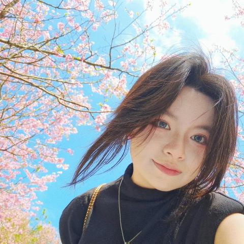 提供桃園車站服務的專家葉岱宜（Magen)