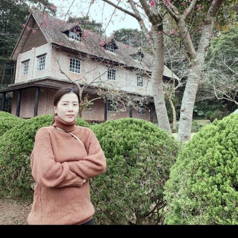 提供加入準公共化保母服務的專家黃怡菱