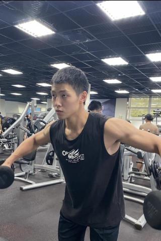 崔育豪 - 重量訓練