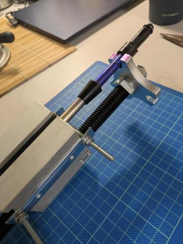 倍睿適高球工作室 - 拆解工具避免損害桿身