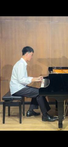 黃益德(琴益音樂培訓中心) 黃益德(琴益音樂培訓中心)
