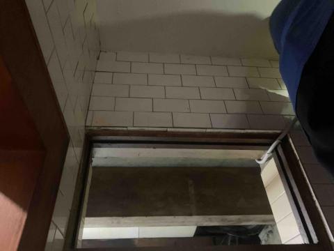 楊雪琦 - 牆壁清潔後