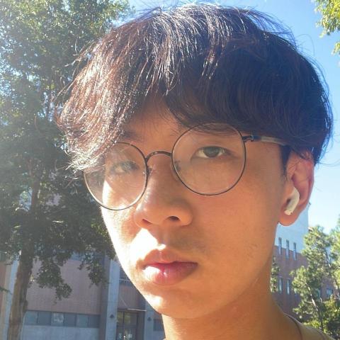 提供寫手徵才服務的專家黃士峰