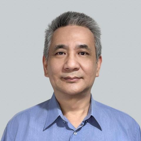 提供衝浪人服務的專家沈先生