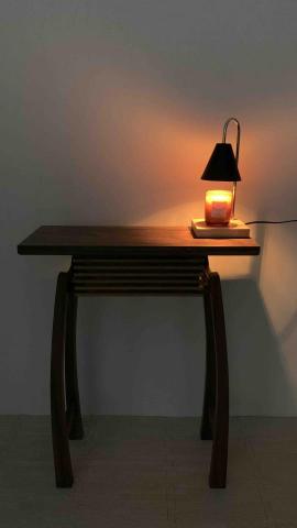 李鈺得 - 宿光玄關桌