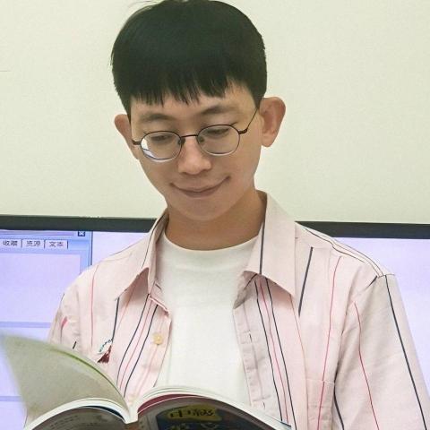 提供多益分數服務的專家Sheng Vincent