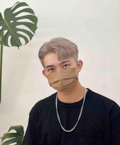 提供動漫r18服務的專家蘇廷緯