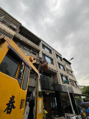 明珵企業行 - 遮雨棚製作+安裝