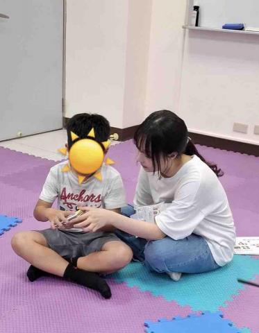 邱瀞瑩 邱瀞瑩