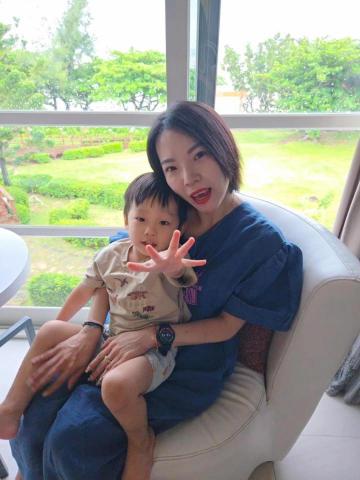 提供到府洗澡服務的專家陳薏喬