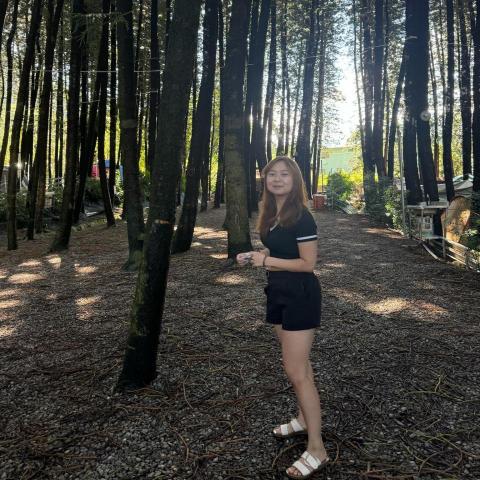 提供雅思服務的專家張佳穎