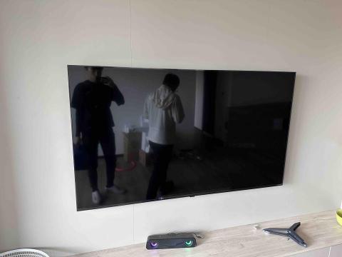 姜信佑 - 電視壁掛安裝