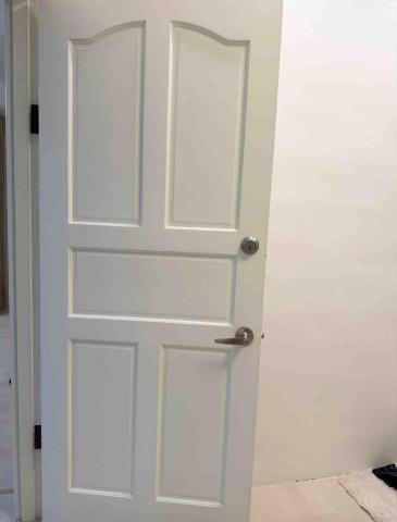 宸鋒油漆工程 - 舊式木門烤漆後完成品