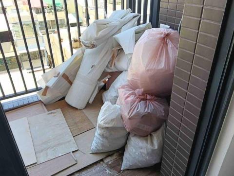 億鈔企業社 - 高雄裝潢廢棄物清理前