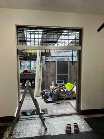 佳昇鋁門窗 - 施工前