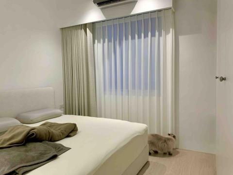 展藝行黃先生 - 100%機能遮光布可有效降低室內溫度，替您節能省碳又可以保護家人眼睛和延長家具使用壽命