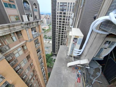 卓越冷氣 - 新莊-富都心移機