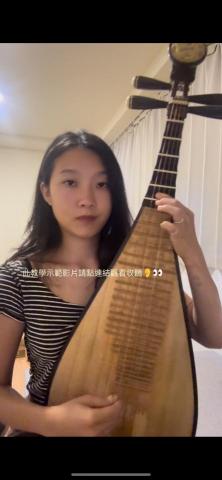 Darcy Shan 單鈺 （安安）-可英語授課 - 課後替學生錄製的示範影片（左滑收看聽）