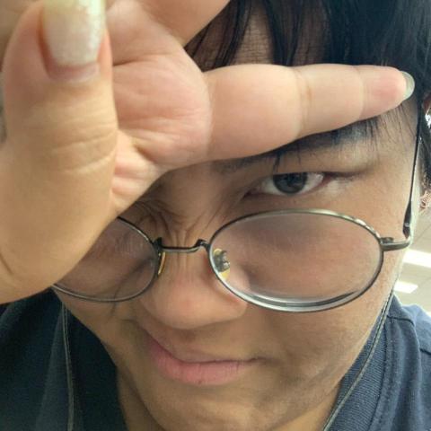 提供adobe影片剪輯服務的專家曾怡穎